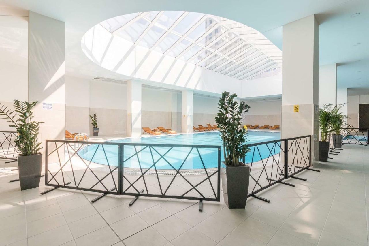 33Rd Floor Luxury Apartment Spa & Fitness スコピエ エクステリア 写真