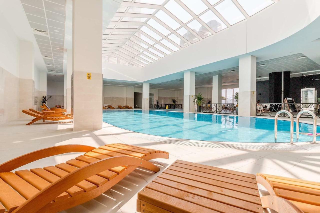 33Rd Floor Luxury Apartment Spa & Fitness スコピエ エクステリア 写真