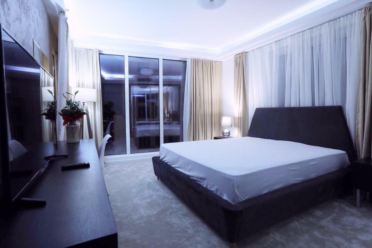 33Rd Floor Luxury Apartment Spa & Fitness スコピエ エクステリア 写真