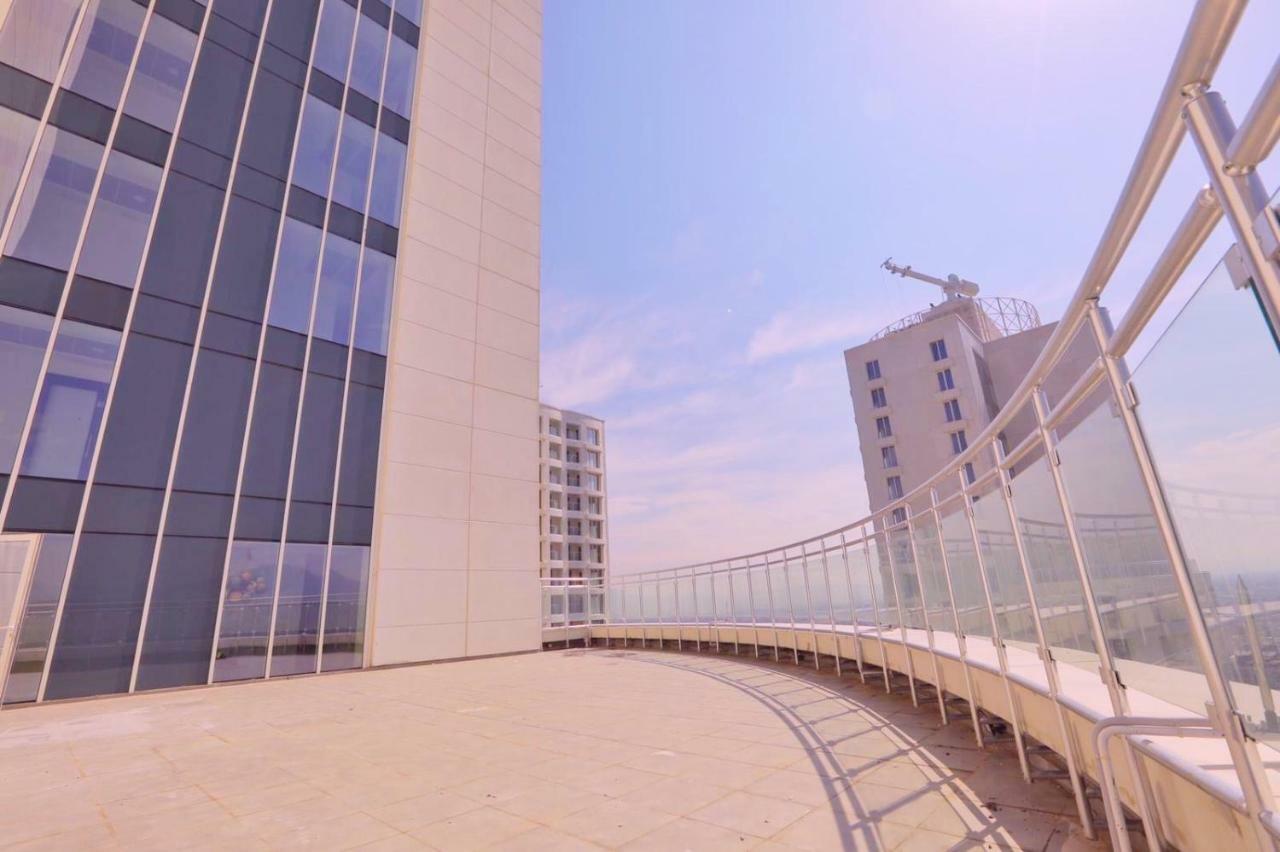 33Rd Floor Luxury Apartment Spa & Fitness スコピエ エクステリア 写真