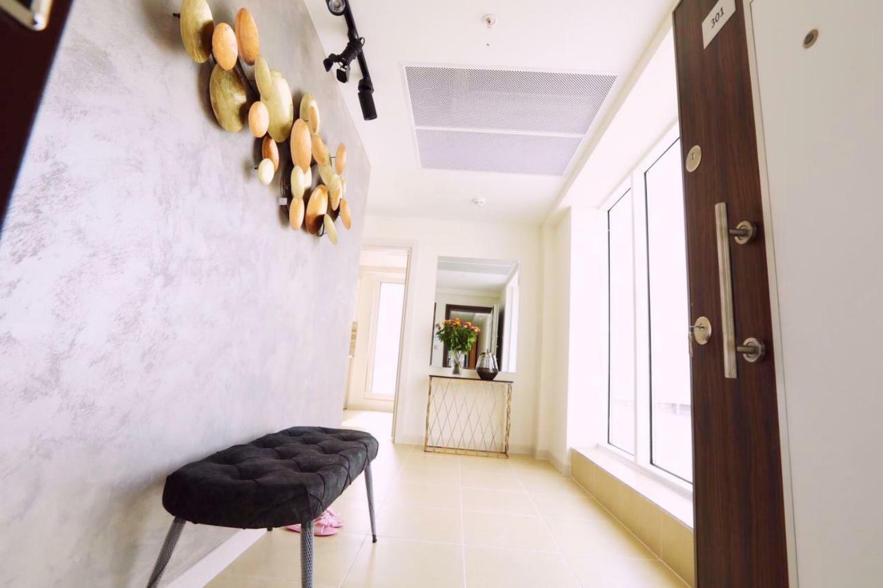 33Rd Floor Luxury Apartment Spa & Fitness スコピエ エクステリア 写真